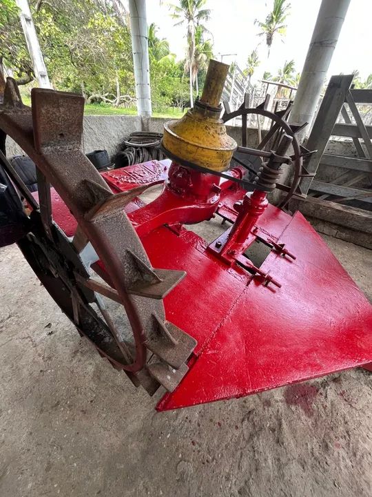 Vendo duas roçadeiras de arrasto ticão - Foto 3