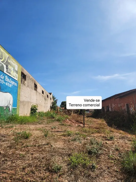 Vende-se terreno comercial 420m2 na Avenida Filinto Müller em Várzea Grande MT 
