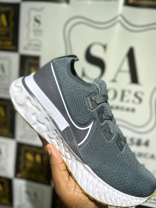 Tênis Nike INFINITY- 38 ao 43 - Foto 2