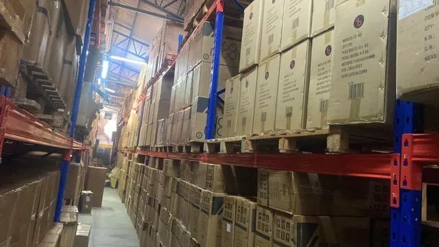 Porta palete em semi novo - Foto 6