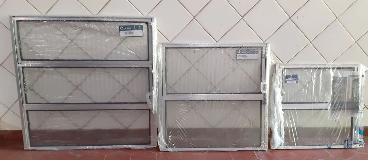 Basculante alumínio 60x60cm - Foto 4