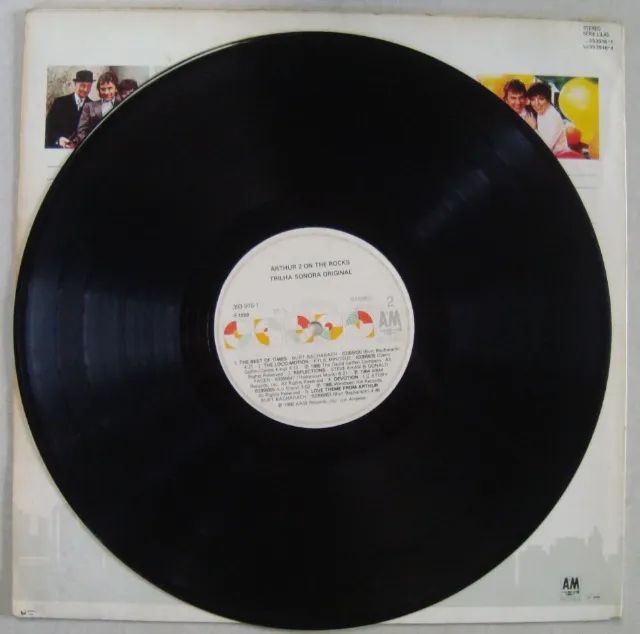 Lp Arthur 2, O Milionário Arruinado 1988, Vinil Trilha sonora do Filme - Foto 3