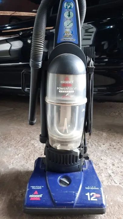 Aspirador profissional Bissel Powerforce 127 volts bem conservado