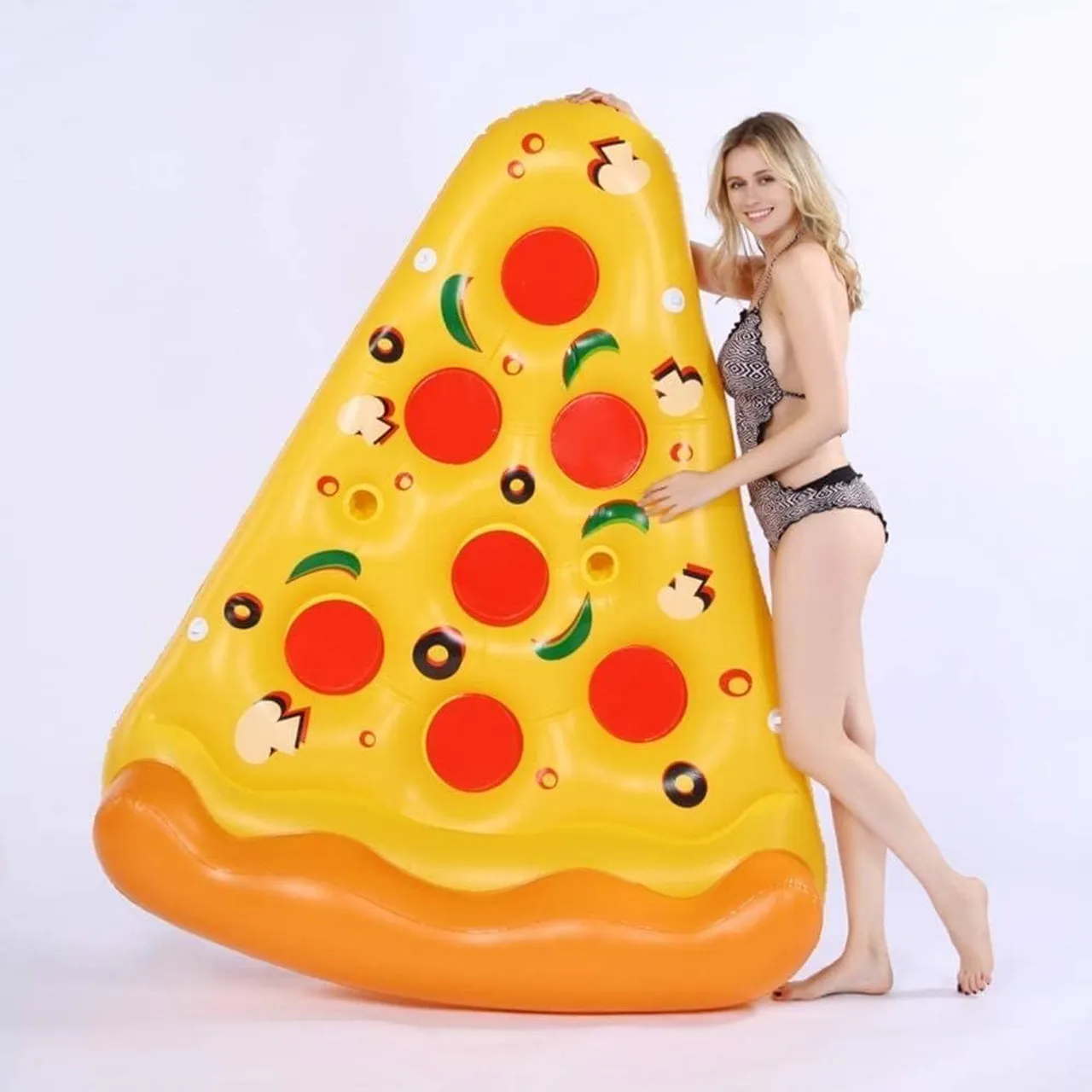 Boia Inflável Pizza - Diversão na Piscina!