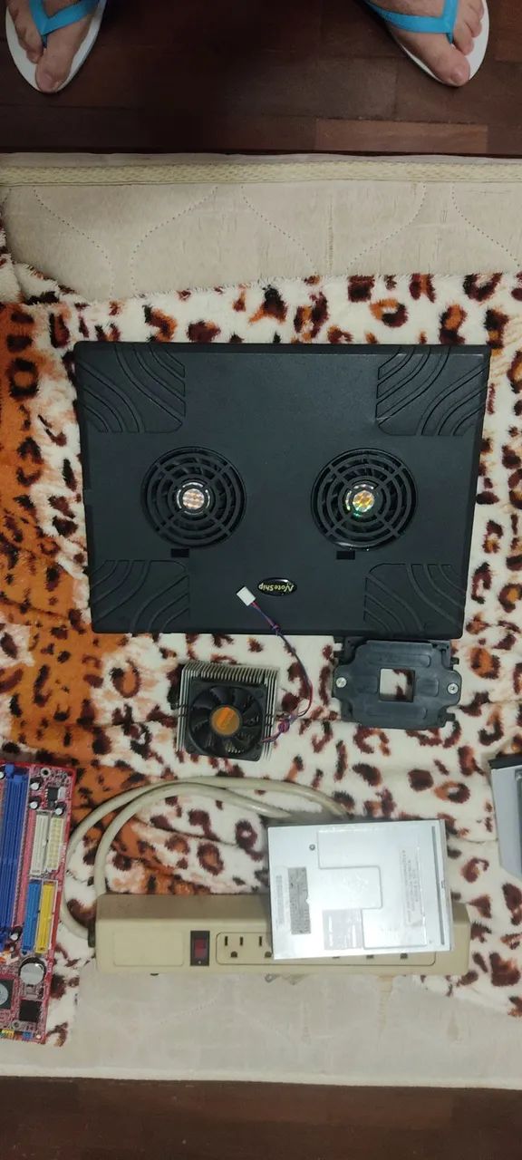 Kit Leia o Anúncio Peças de Computador Cabos e Hardwares - Foto 5