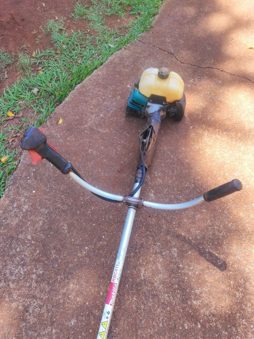 Roçadeira Makita RBC411 - Foto 2