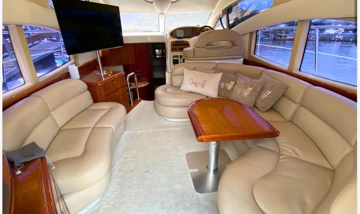 Azimut C0TA lucrativa 