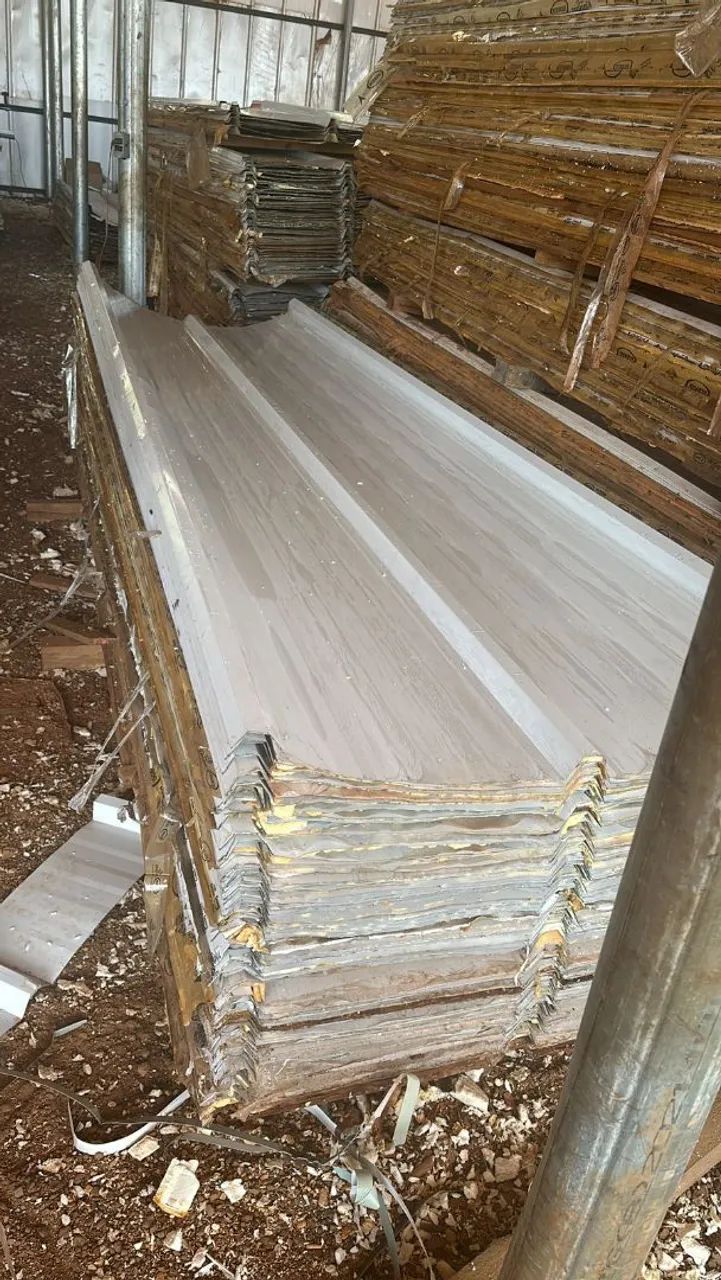 Telhas e Tapumes  - Foto 3