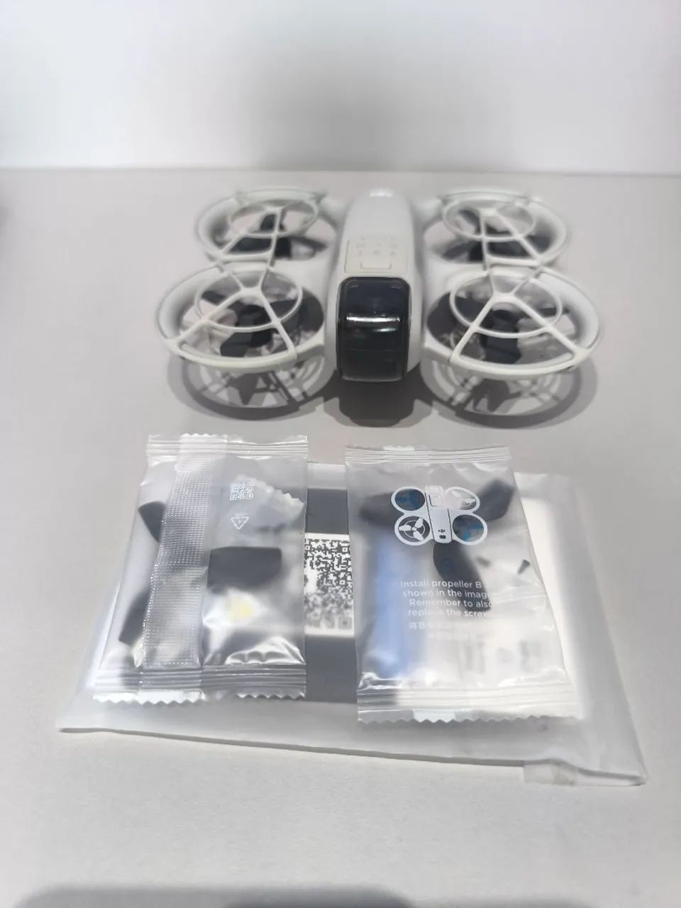 Dji Neo semi-novo. Somente aeronave com uma bateria. - Foto 2