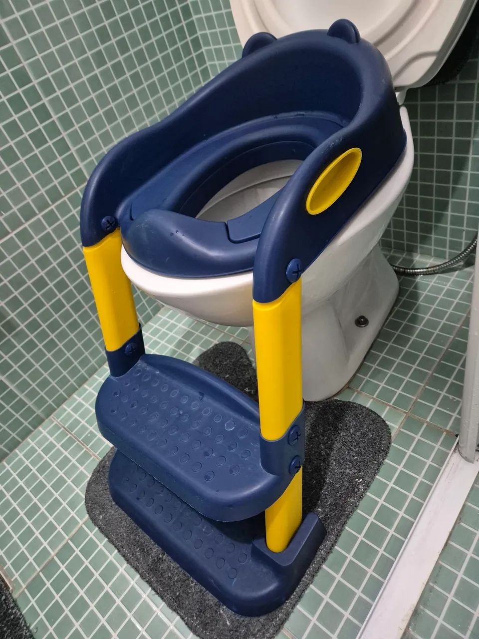 Assento Redutor Infantil Com Escada Para Vaso Sanitário - Foto 3