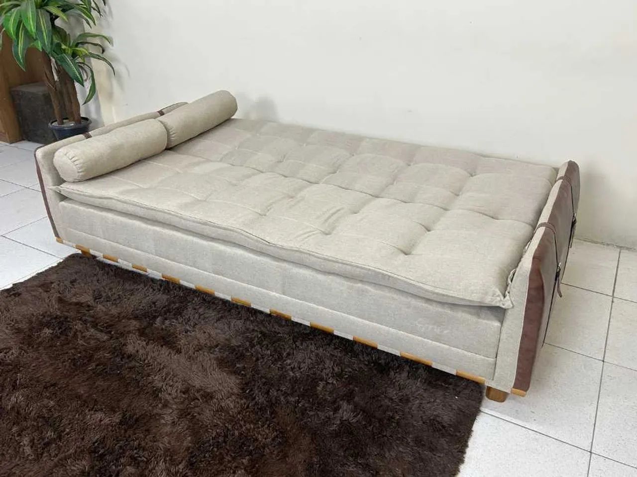 Sofá Cama Berlim 2.11m - Bege/Marrom Linho - Foto 2