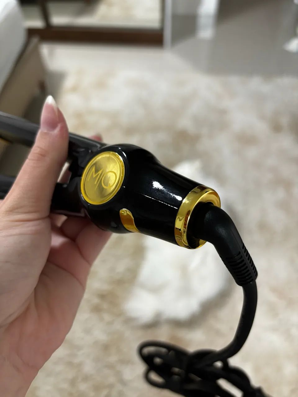 Chapinha de cabelo MQ Professional Hair Styling Max480 Slim Titanium preta - Foto 5