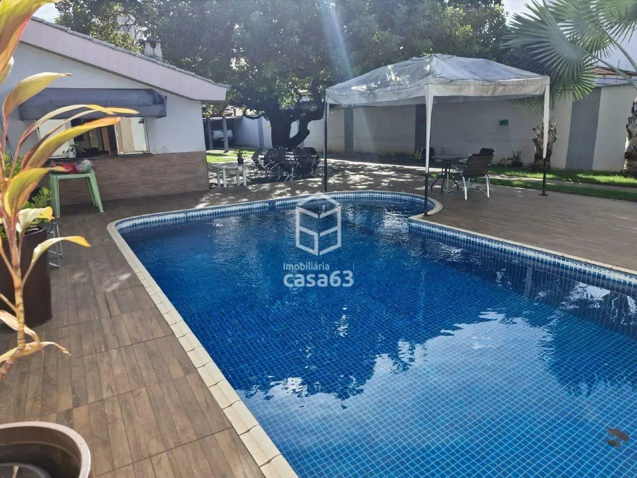 Casa à venda na 105 Norte