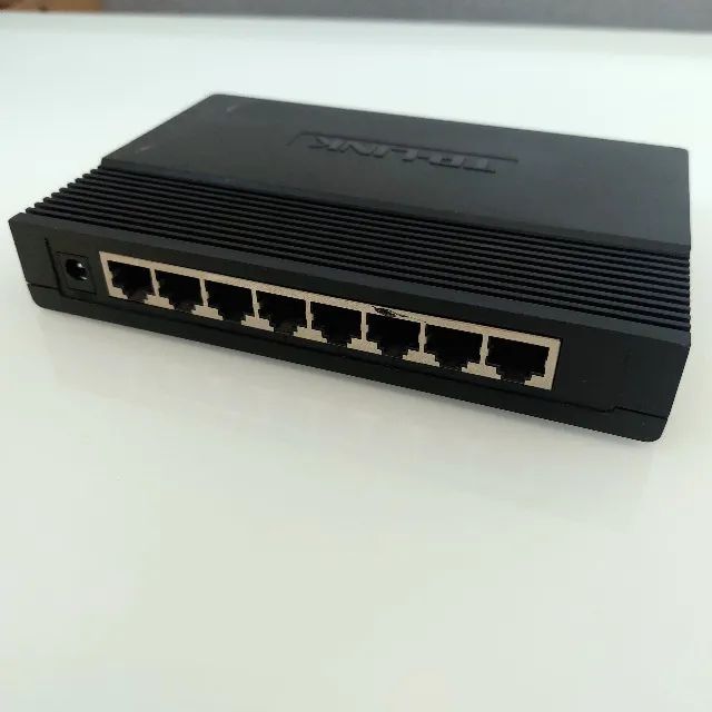 Switch de Rede 8 portas TP link Ótimo Estado - Foto 2