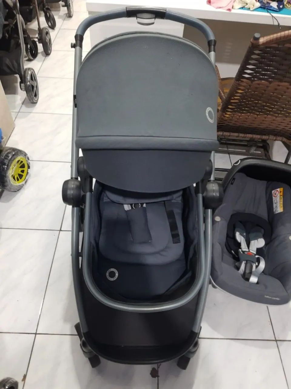 Carrinho de Bebê - usado  em excelente estado de conservação  - Foto 5
