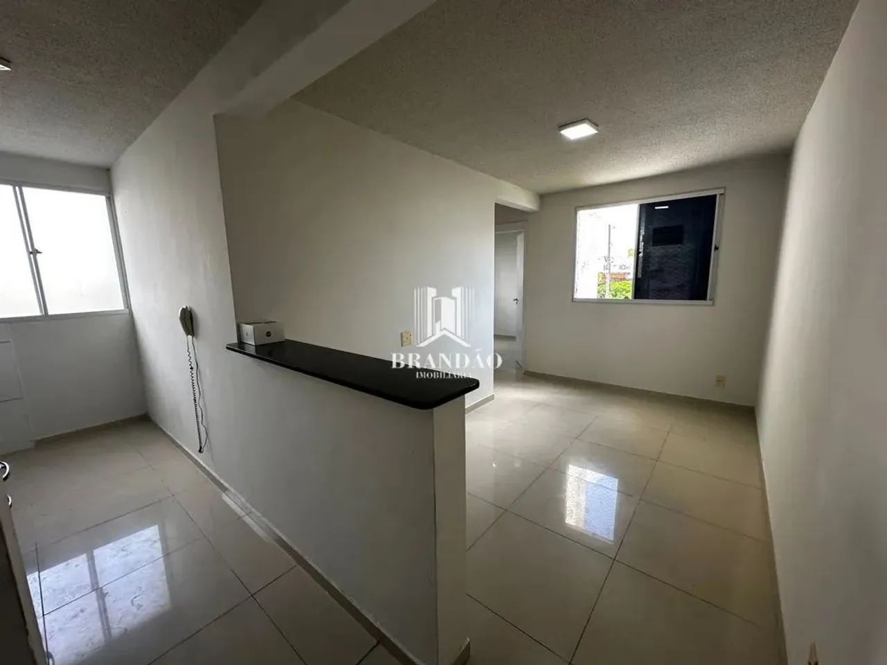 Apartamento 2 Quartos Reformado no Antares Pronto para Morar!