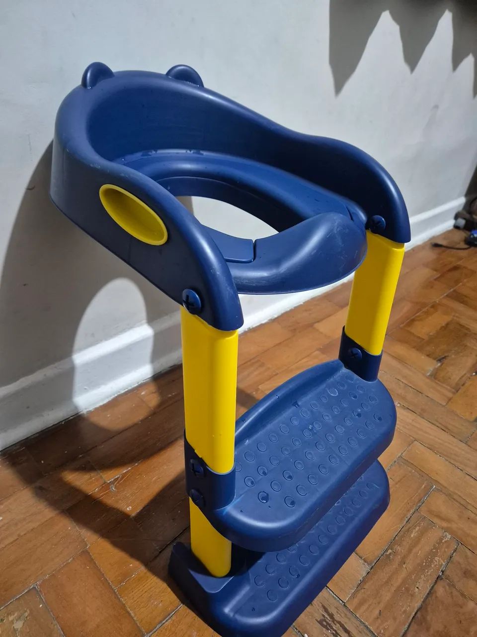 Assento Redutor Infantil Com Escada Para Vaso Sanitário - Foto 2
