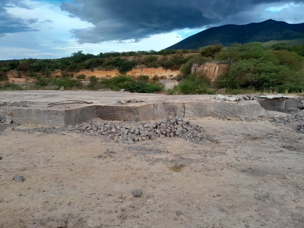 Área de Pedreira para exploração  - Foto 4