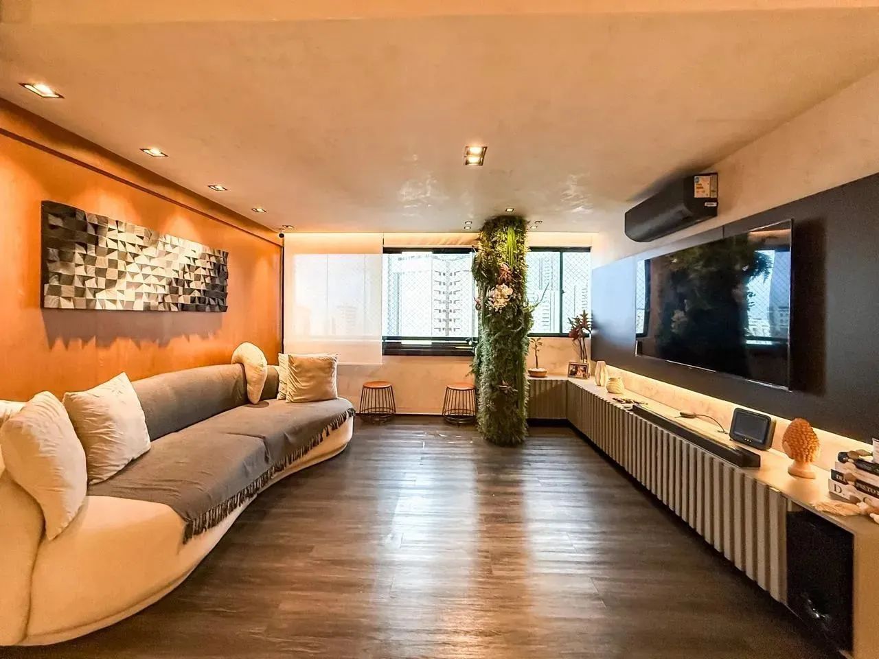 Lindo apartamento 100% reformado com o mais alto requinte e bom gosto ANDAR ALTO - Foto 4