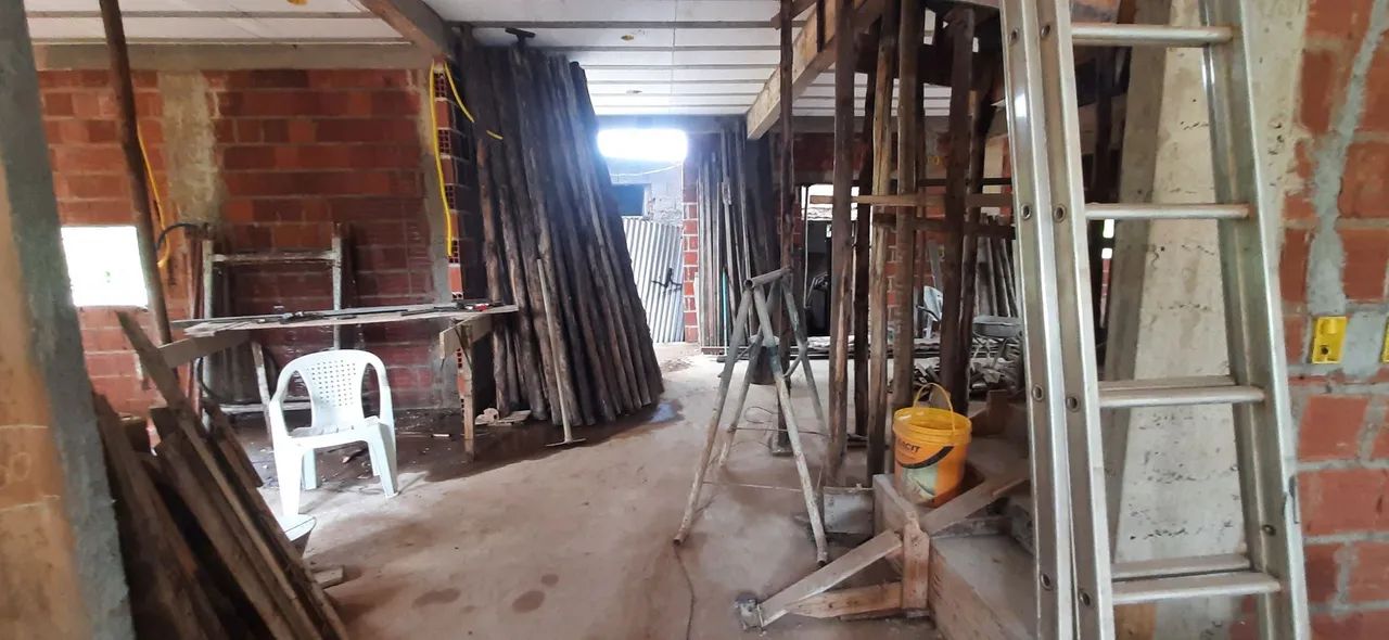 Escoras 3mts tenho +150 no taquari. Pau de eucalipto - Madeiras para Fundação - Foto 2