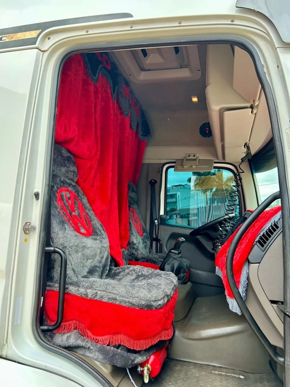 Vw 30-330 ano 2020  - Foto 5