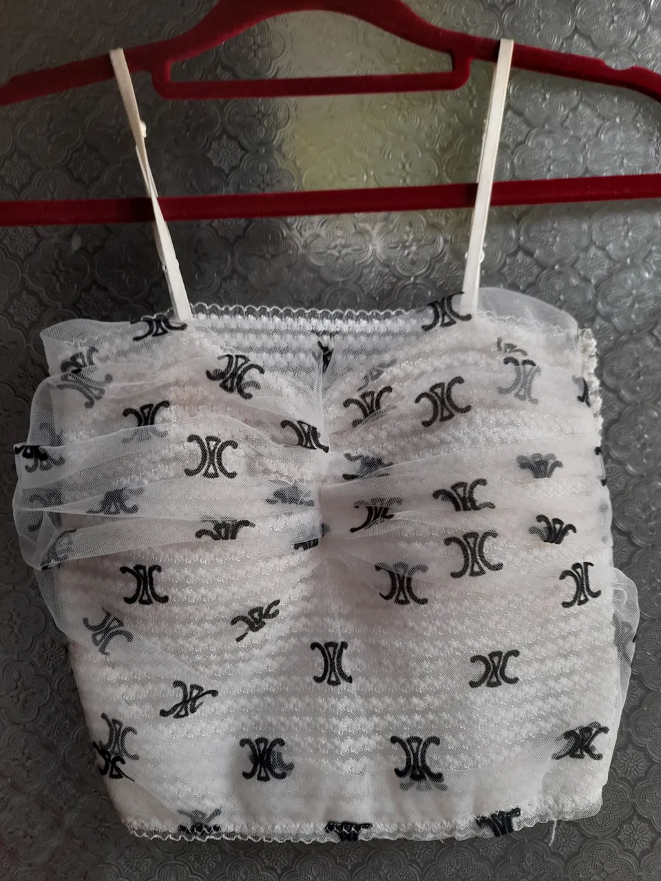 Top de renda branco com estampa