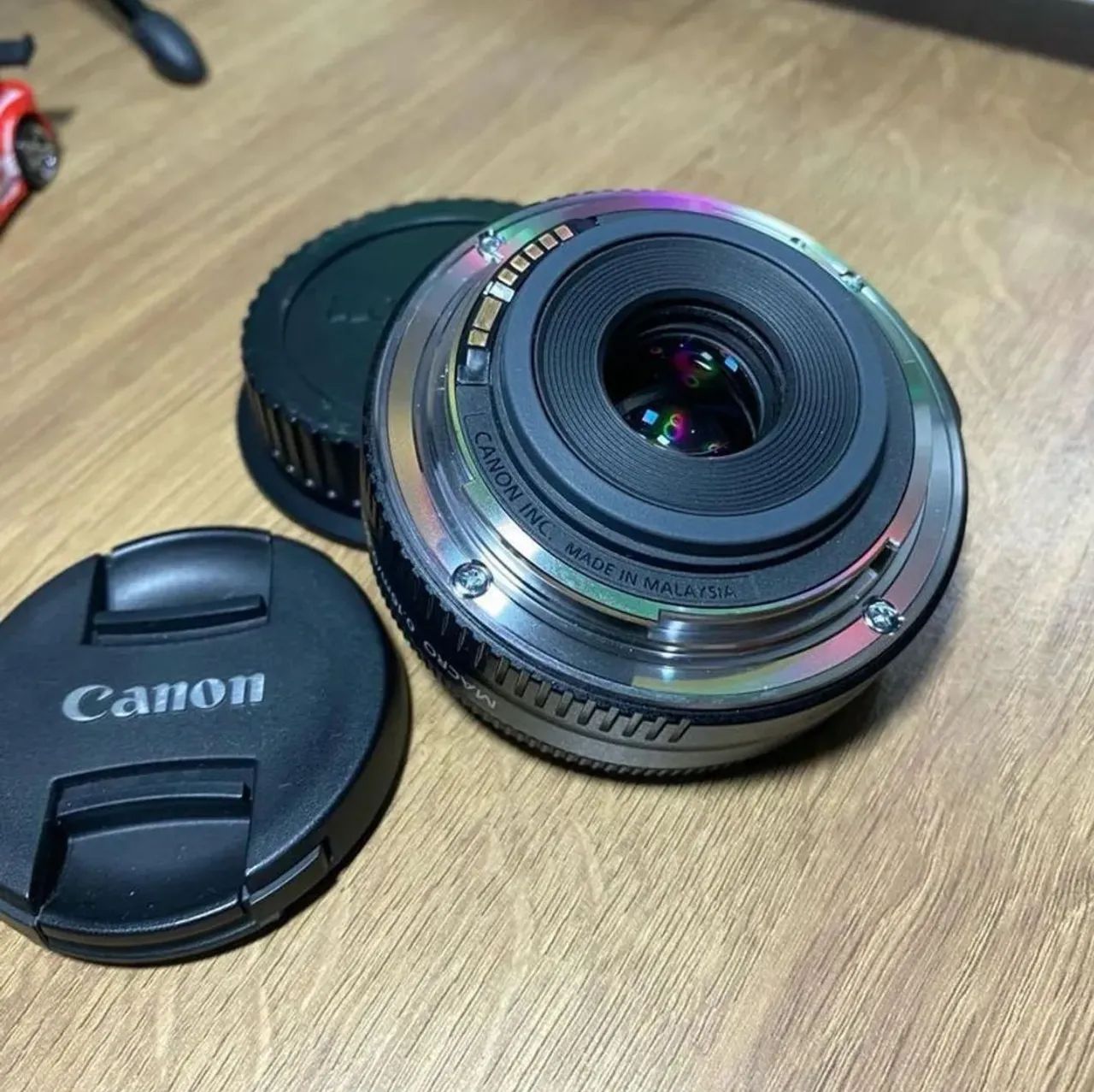 Lente Canon EFS 24mm F2.8 - Ótima qualidade! - Foto 2