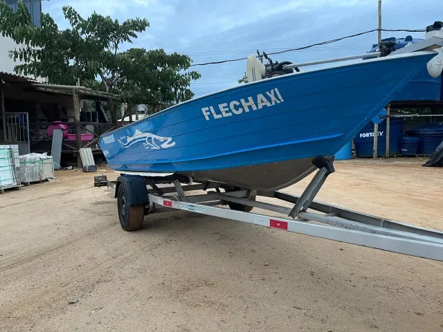 Barco de alumínio seabass 500, motor mercury 15hp super caretinha implacada