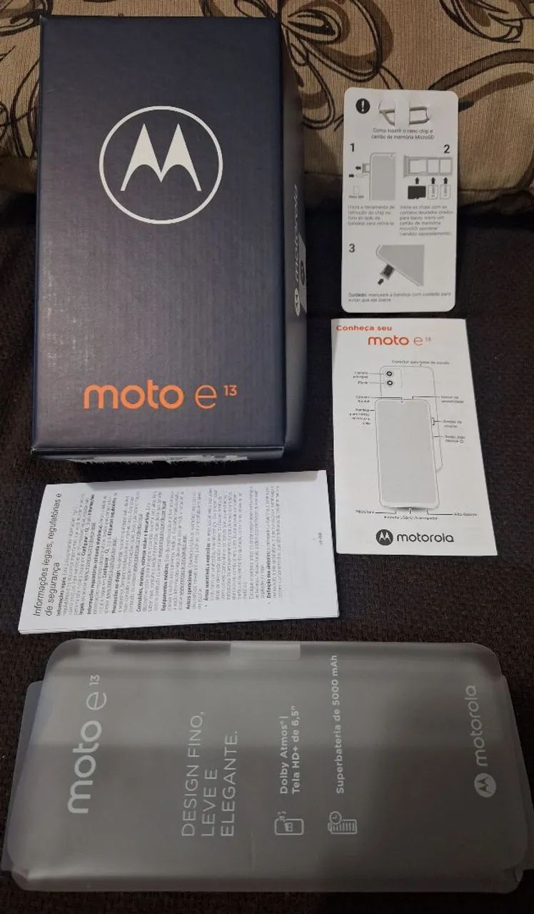 Moto E13 - (Caixa vazia com manual ,Chavinha)