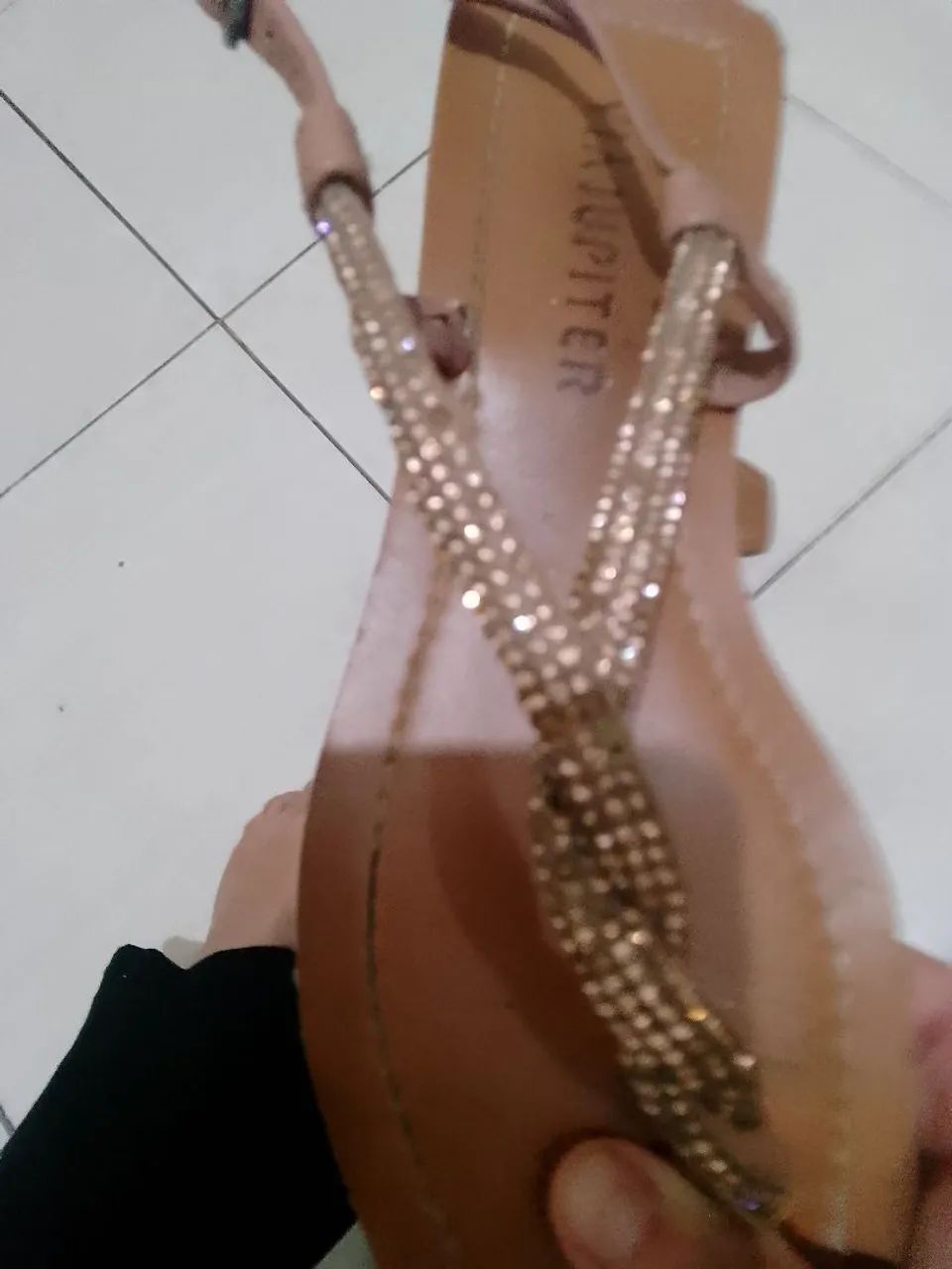 30Sandália Rasteirinha Dourada com Strass N 35