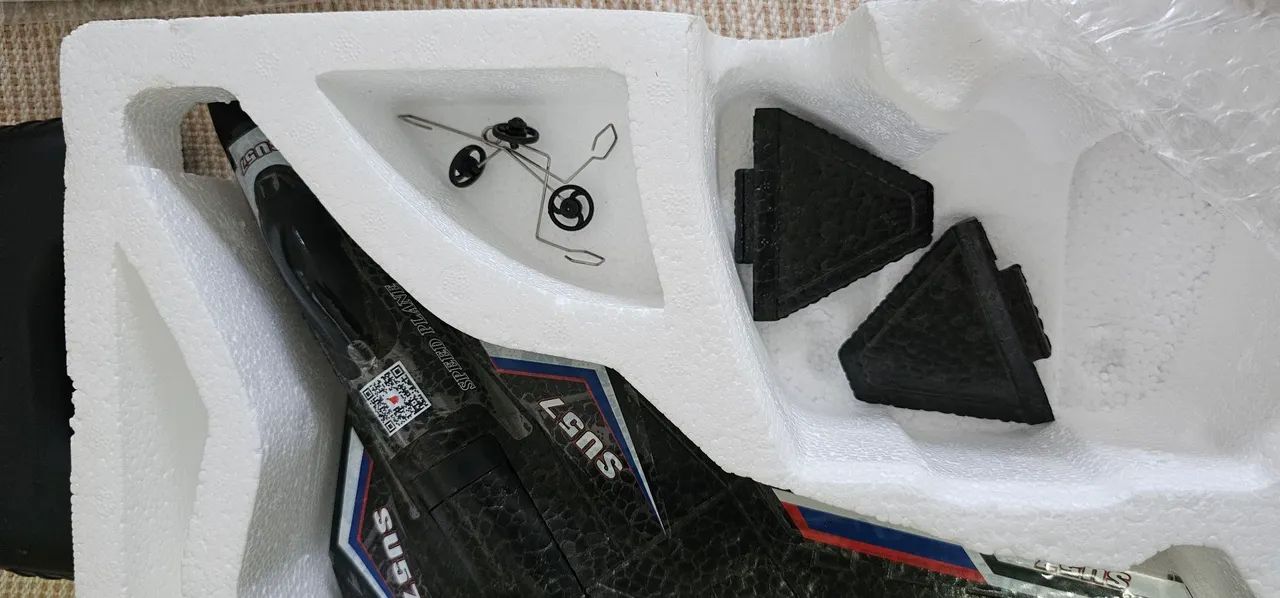 Aeronave de Controle Remoto Su-57 - Foto 4
