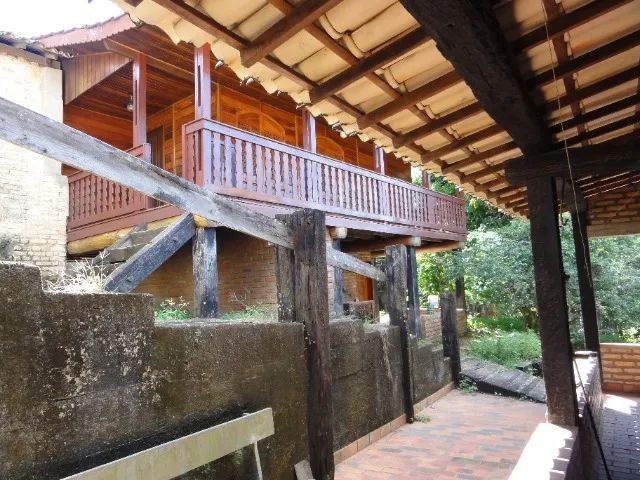 Casa em CAETE, de madeira com ponto Comercial em CAETE MG - Foto 4