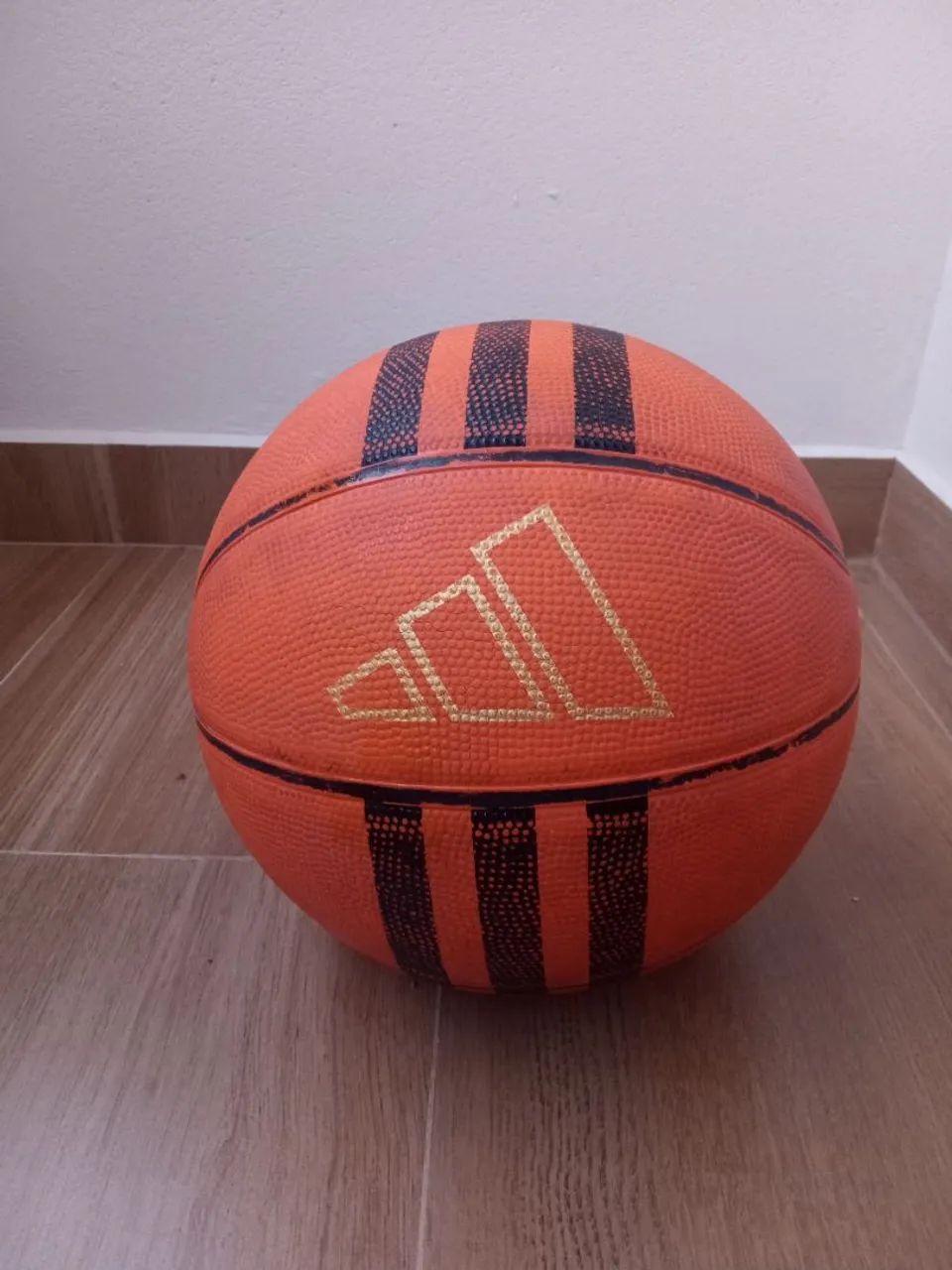 Bola de Basquete Adidas