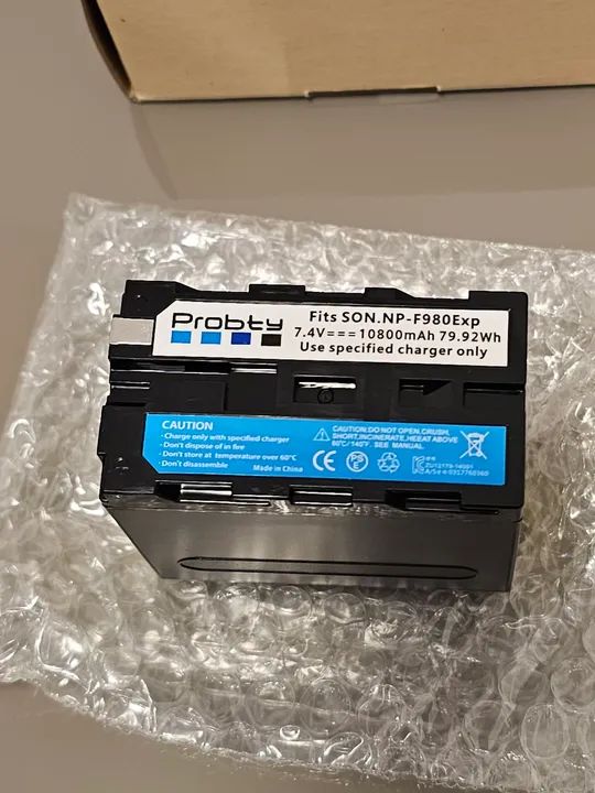 Bateria para iluminação Led 10800mAh NP-F980 (encaixe Sony) - Recarregável USB - Probty - Foto 2