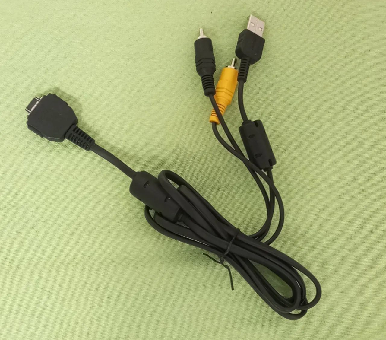 Cabo de Vídeo para Câmera Sony TDK ZCAT 2035-0930