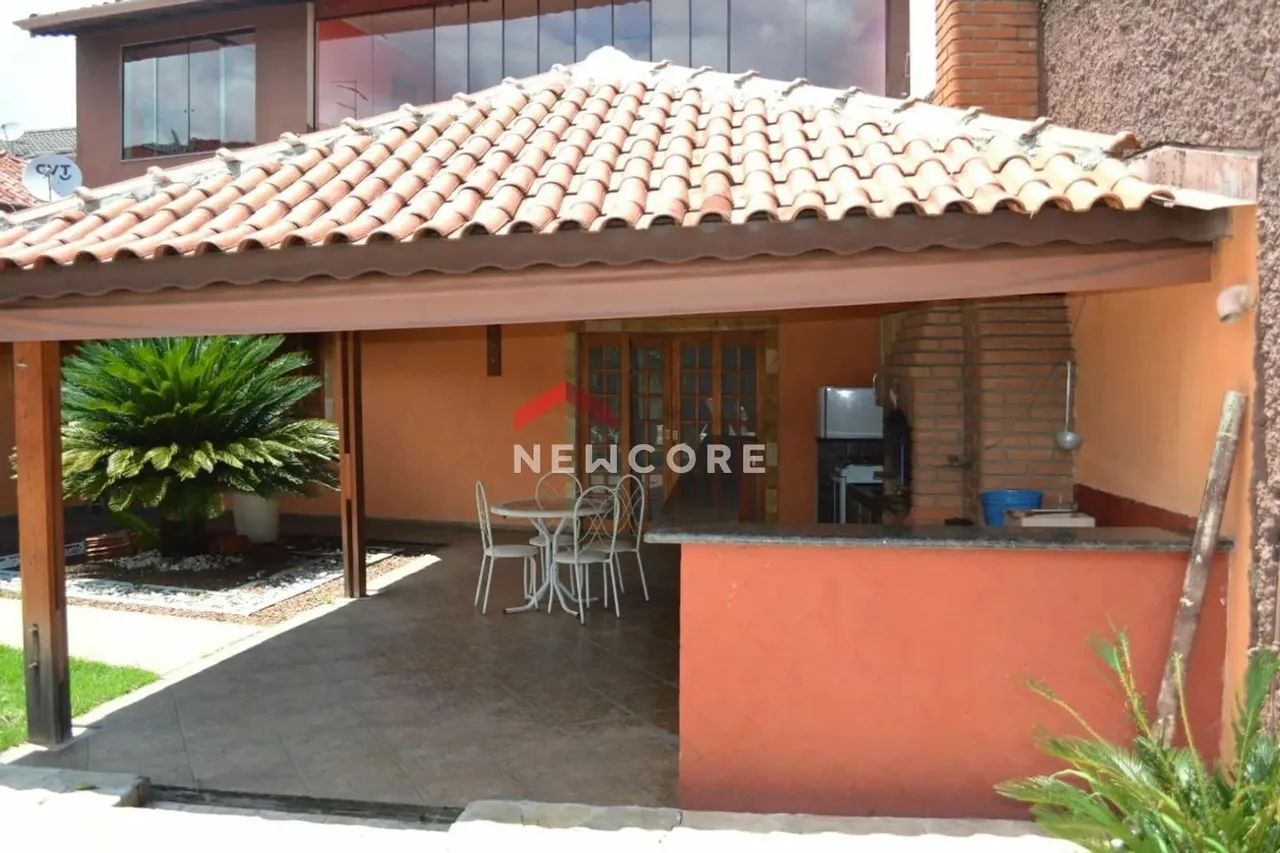 Casa em Avenida Doutor Carlos de Campos - Parque Renato Maia - Guarulhos/SP
