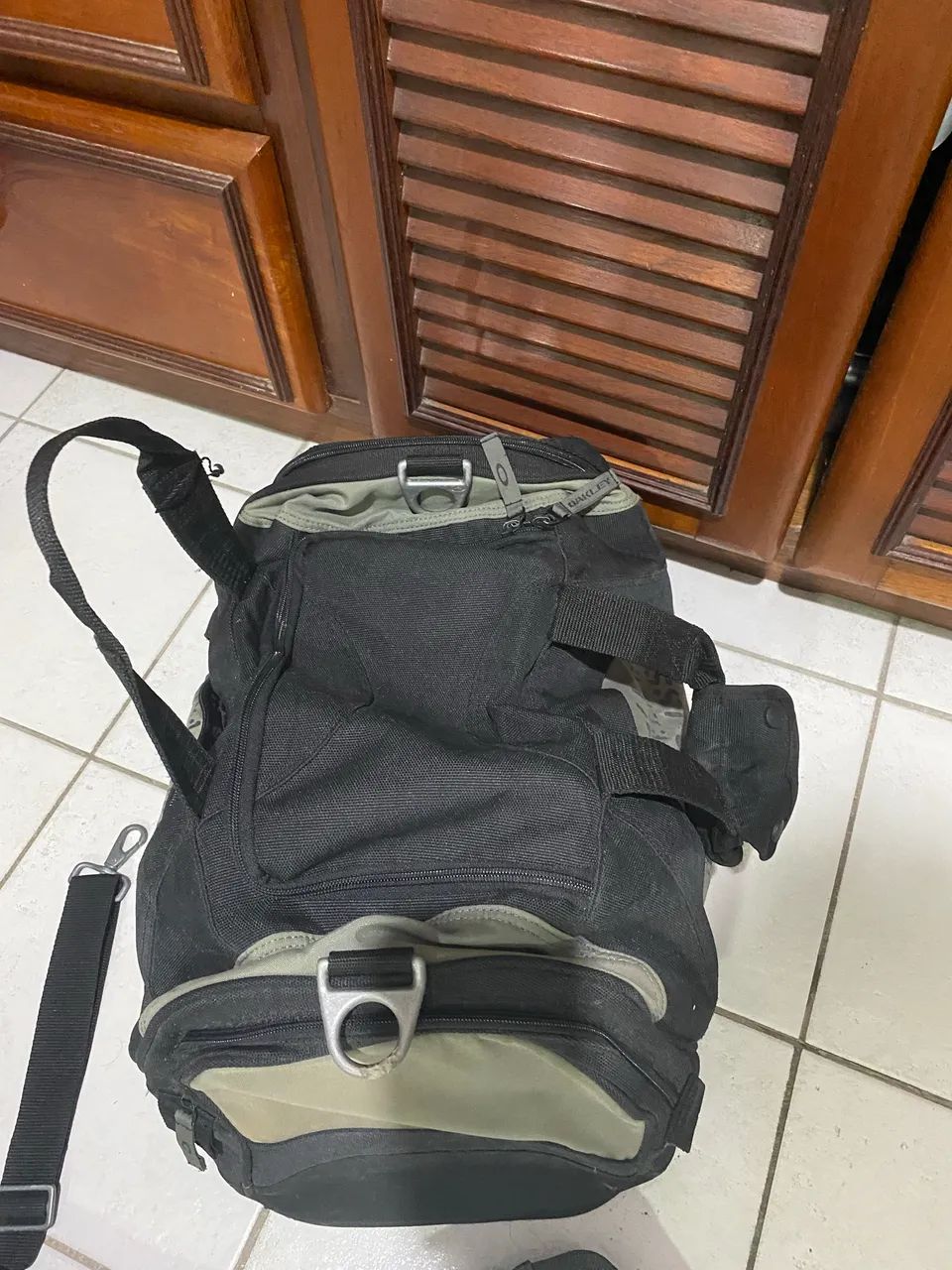 Oakley mala de viagem  - Foto 5