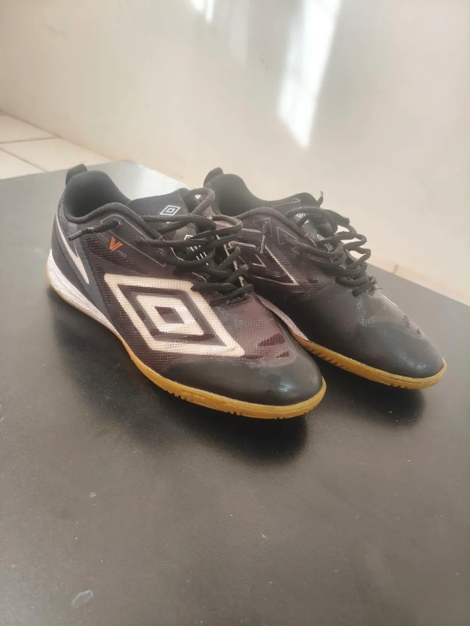 Tênis Futsal Umbro Sala v pro bumb