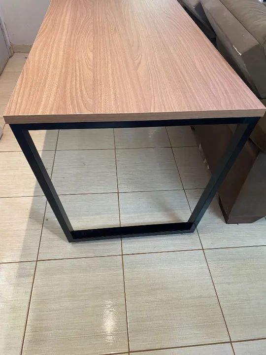 Mesa estilo industrial para área gourmet  - Foto 2