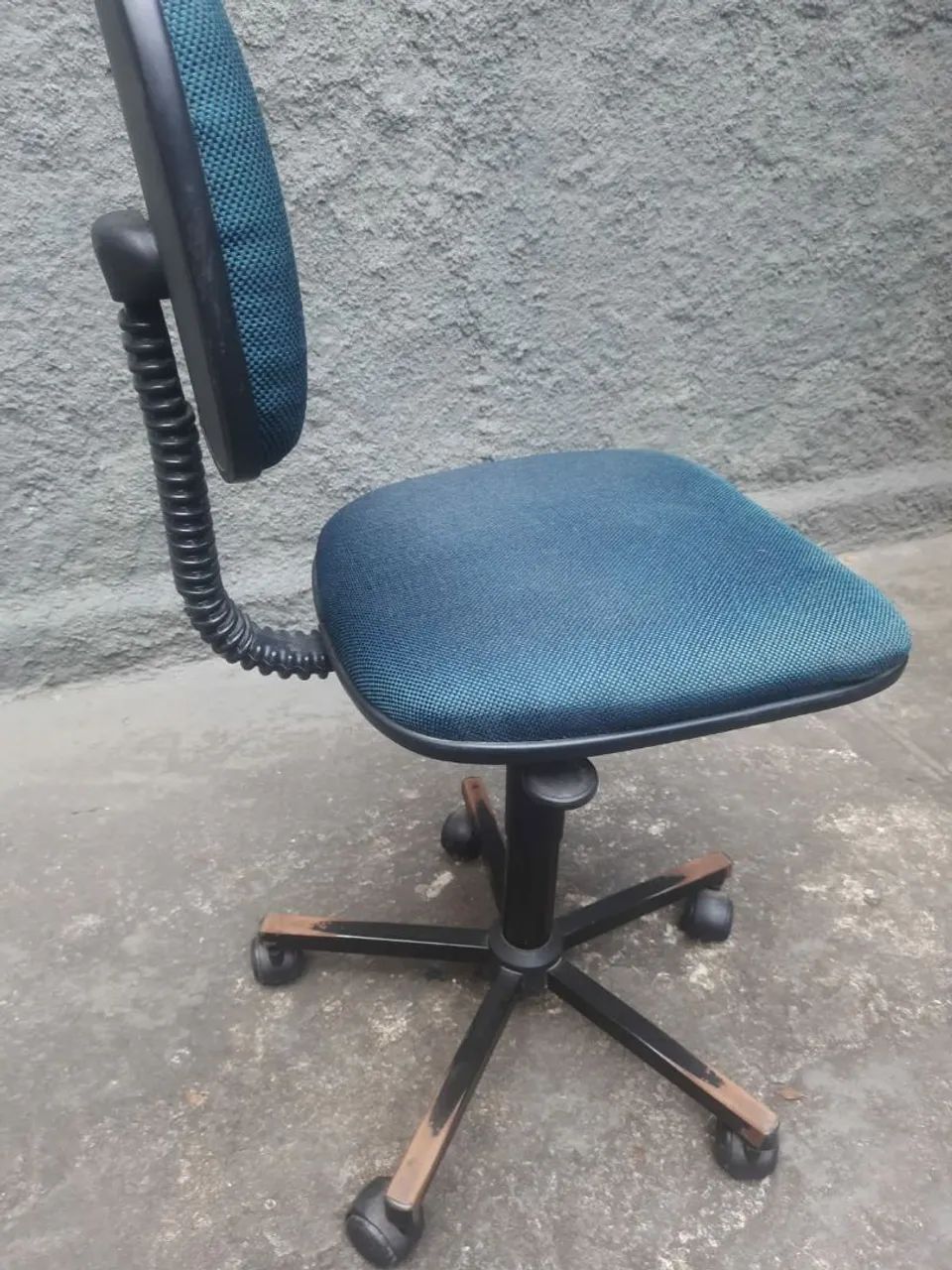 Cadeira de escritório giratória 