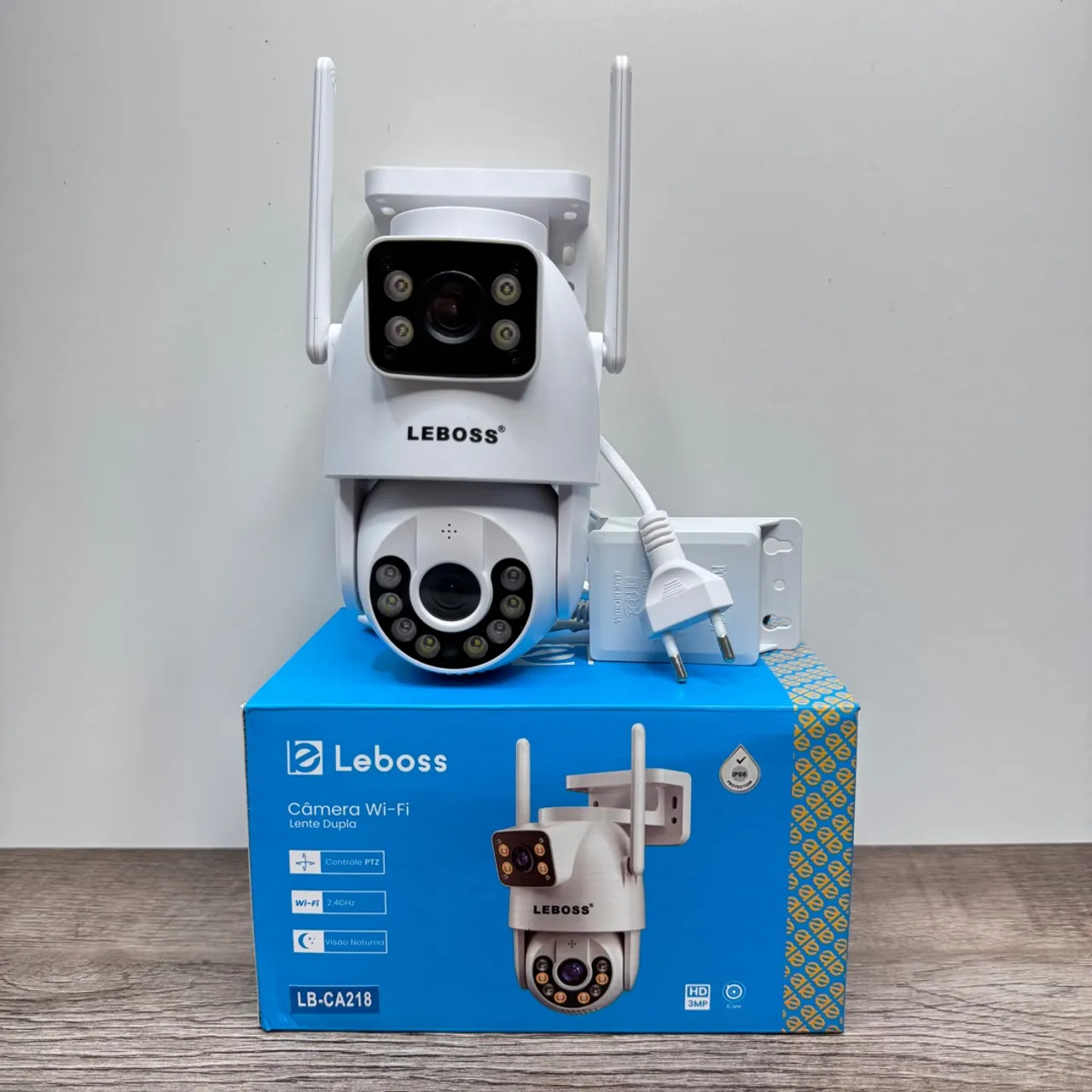 Câmera Wi-Fi Leboss LB-CA218 - Lente Dupla - Visão Noturna