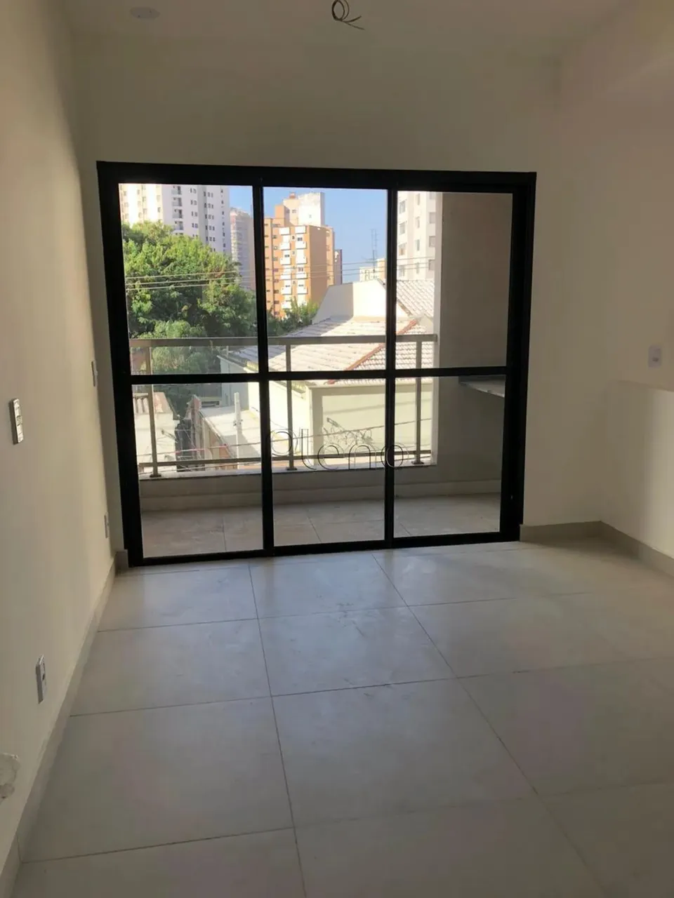 Apartamento para locação com 1 suíte no Centro, Campinas.