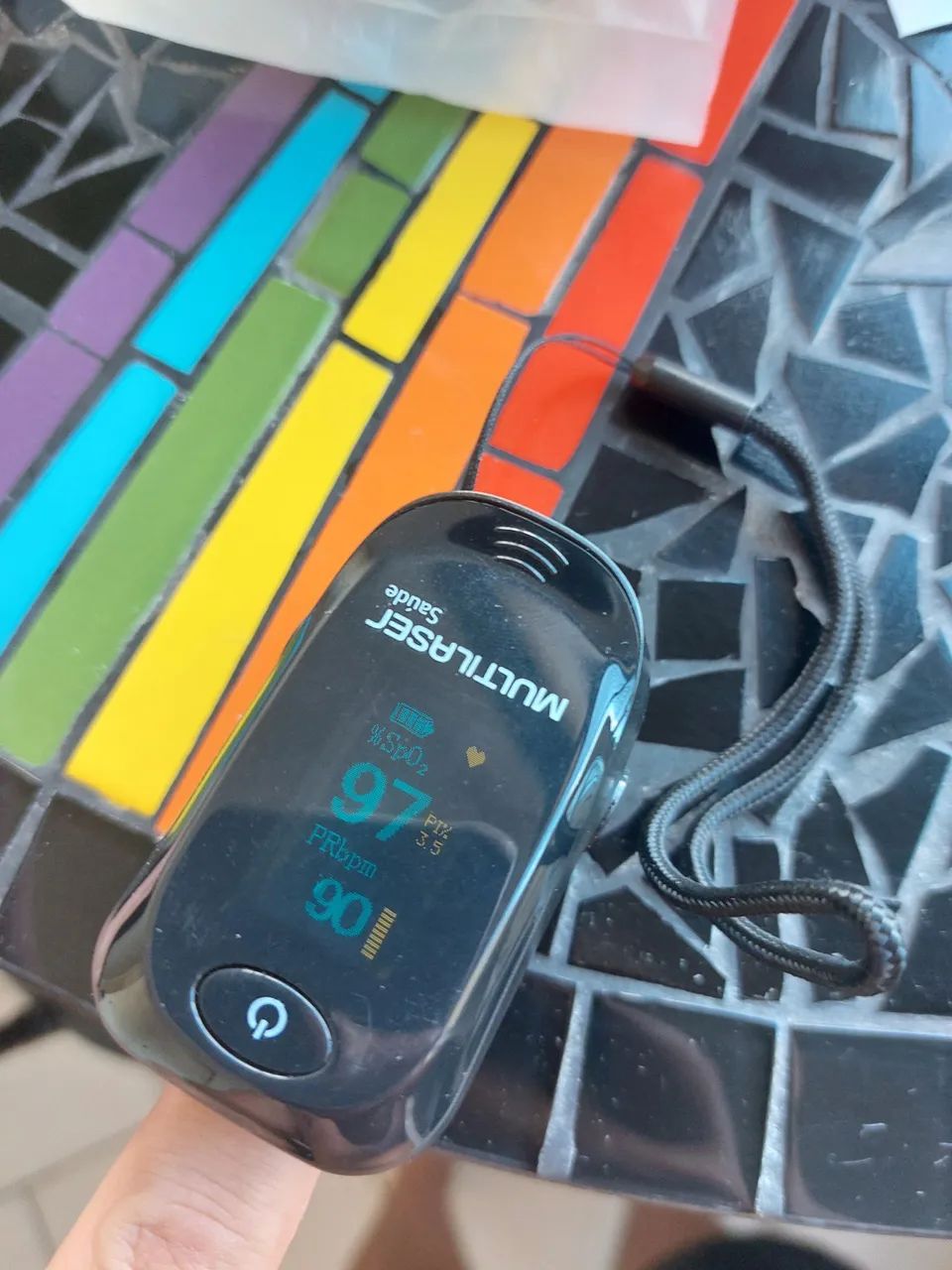 Oxímetro de pulso Multilaser novo