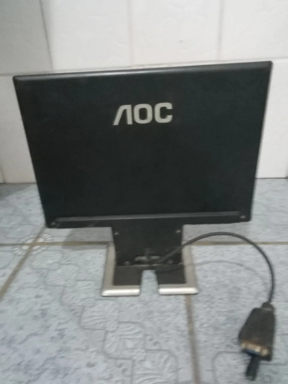 Monitor AOC