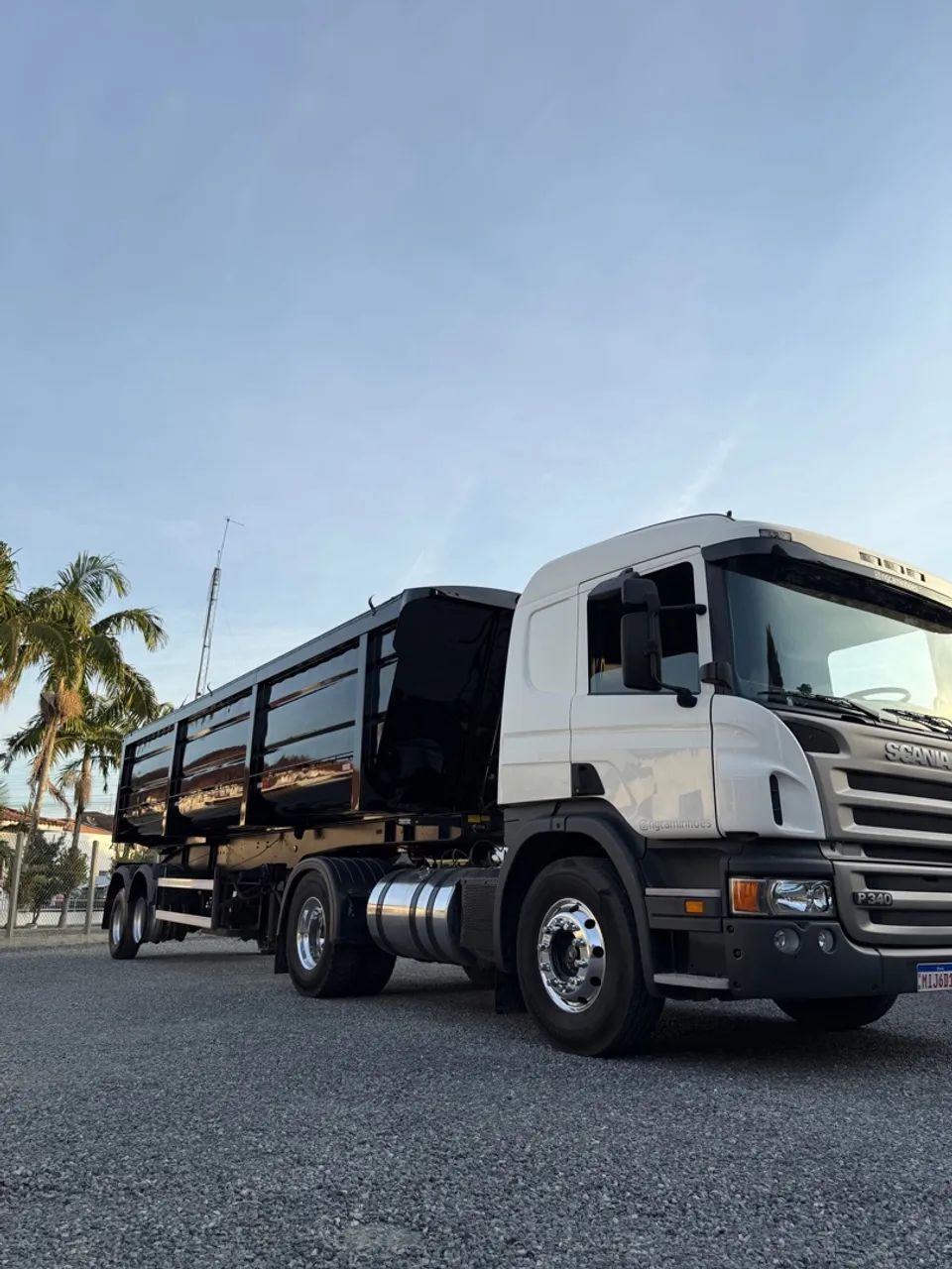 Caçamba 2 eixos - 2021 - Foto 3