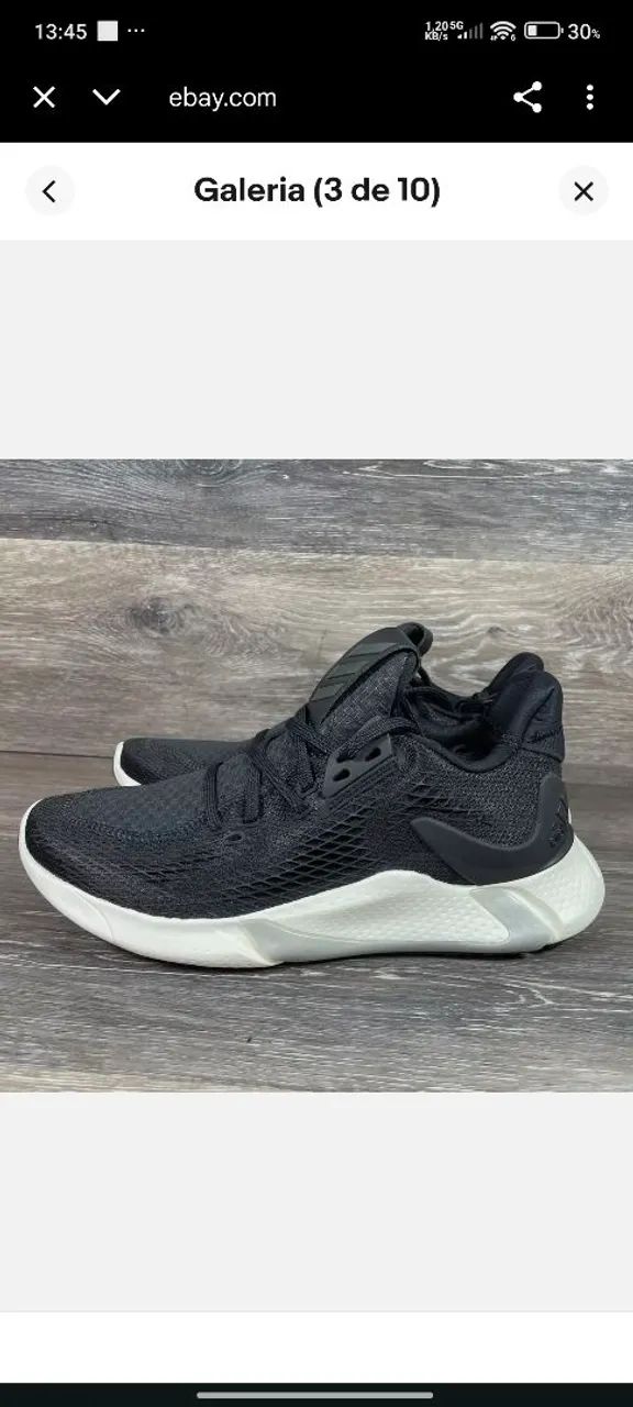 Tenis esportivo preto com solado branco - Foto 3