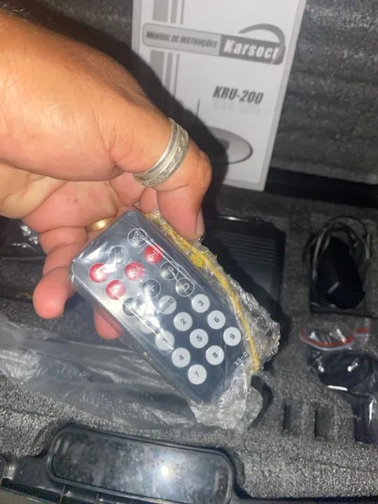 Kit Microfone Sem Fio KRU-200 UHF Karsect - Foto 6