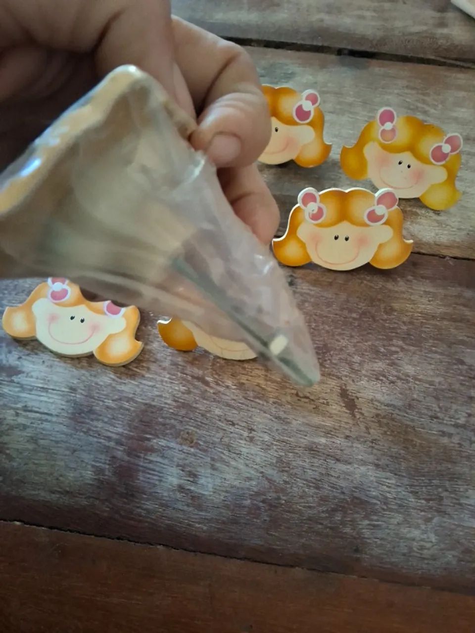 Kit com 8 puxadores de movel armario comoda infantil menina MDF - Foto 3