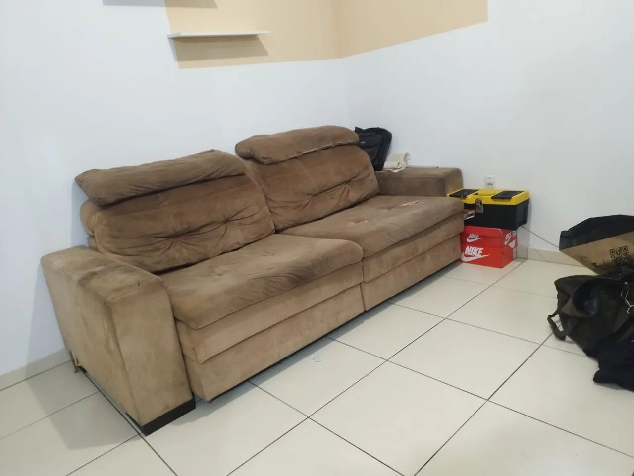 Sofá 4 lugares retrátil  Marrom - Foto 4