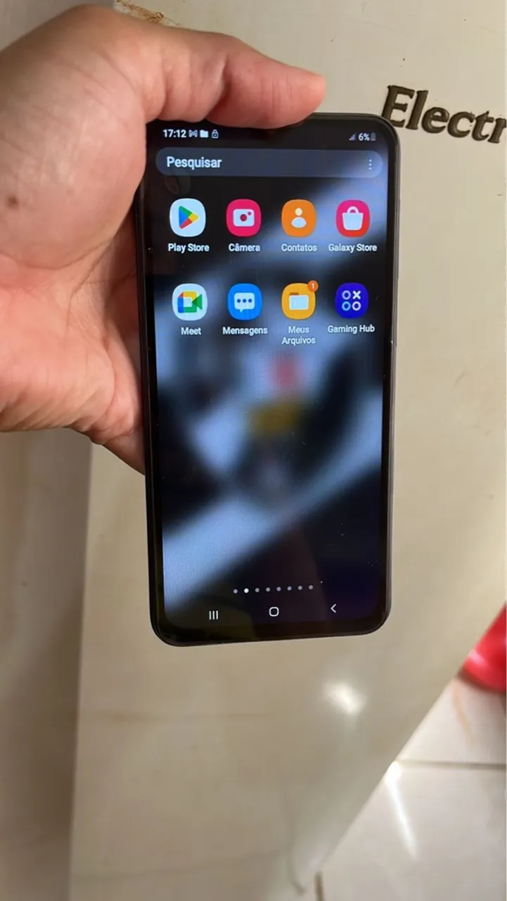 Vendo um celular ? A10 sem nem um defeito funcionando por 280 reais entrego